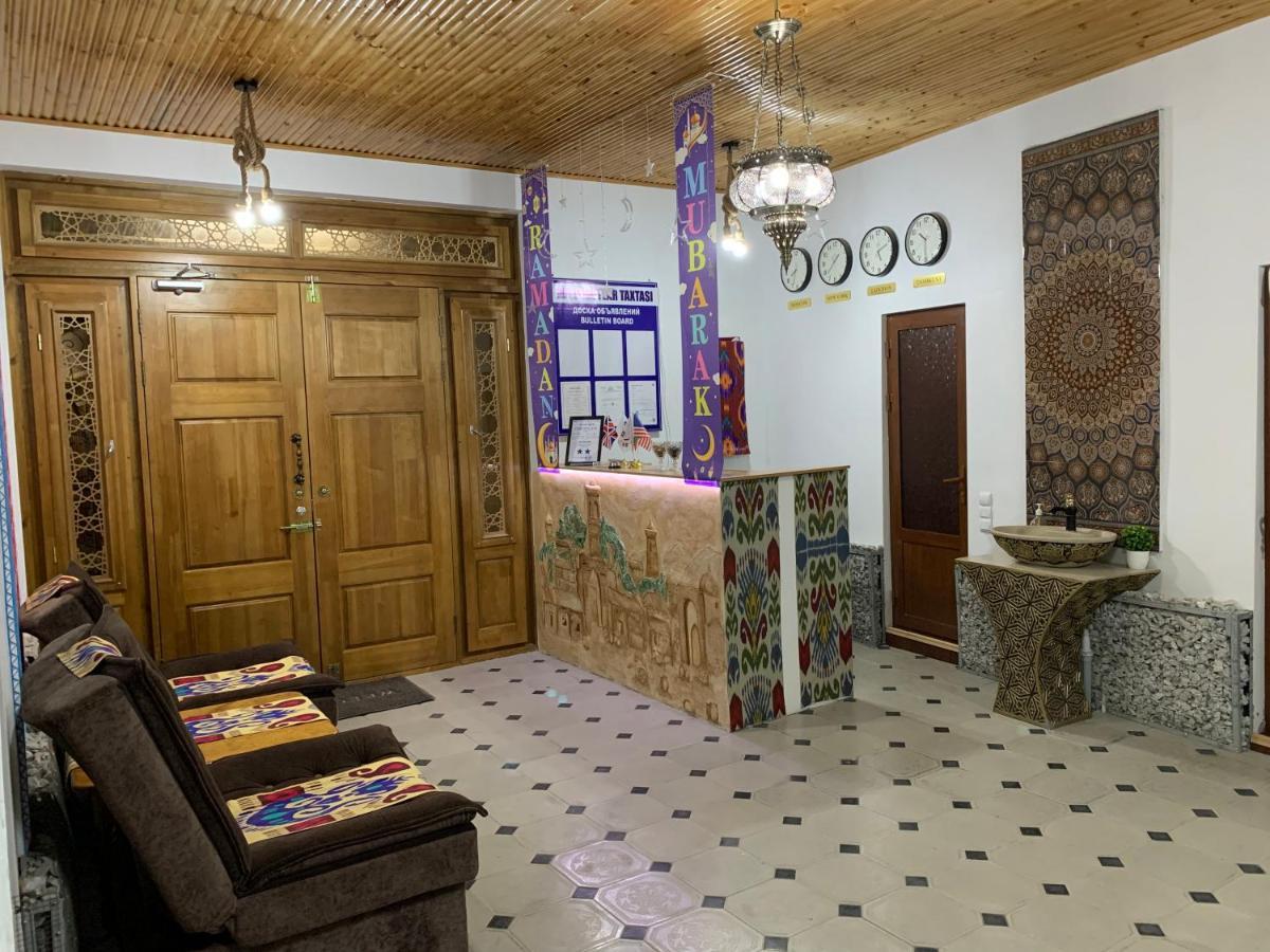 Old Safari Golden Location Guest House Bukhara Bagian luar foto
